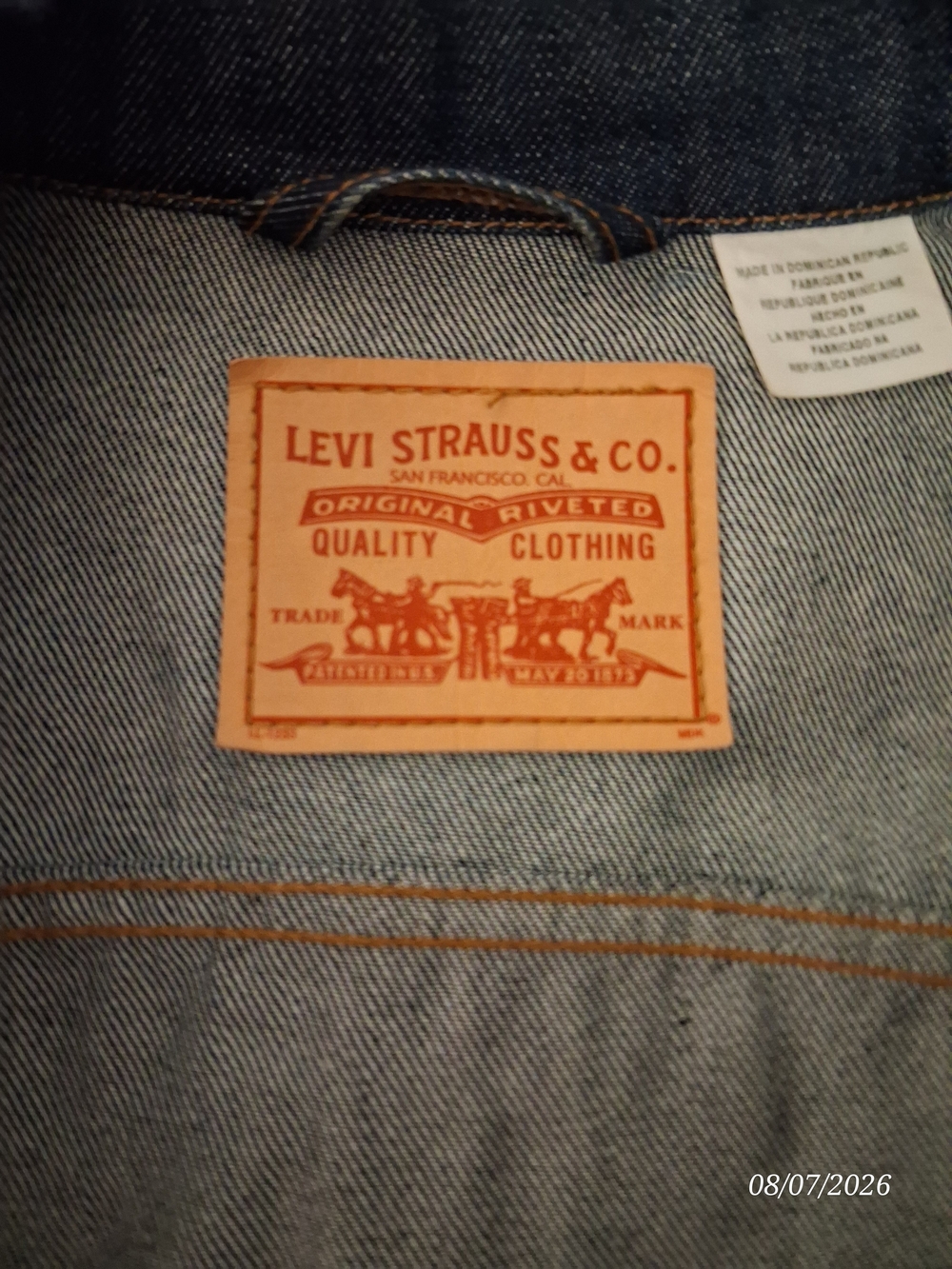 🔥 Levi's Reef Collaboration Denim Trucker Jacket Graphic Back XL Like Ne - Picture 3 of 5